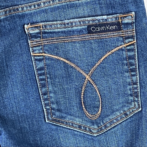 Calvin Klein Jeans 12 Flare leg - Picture 8 of 8